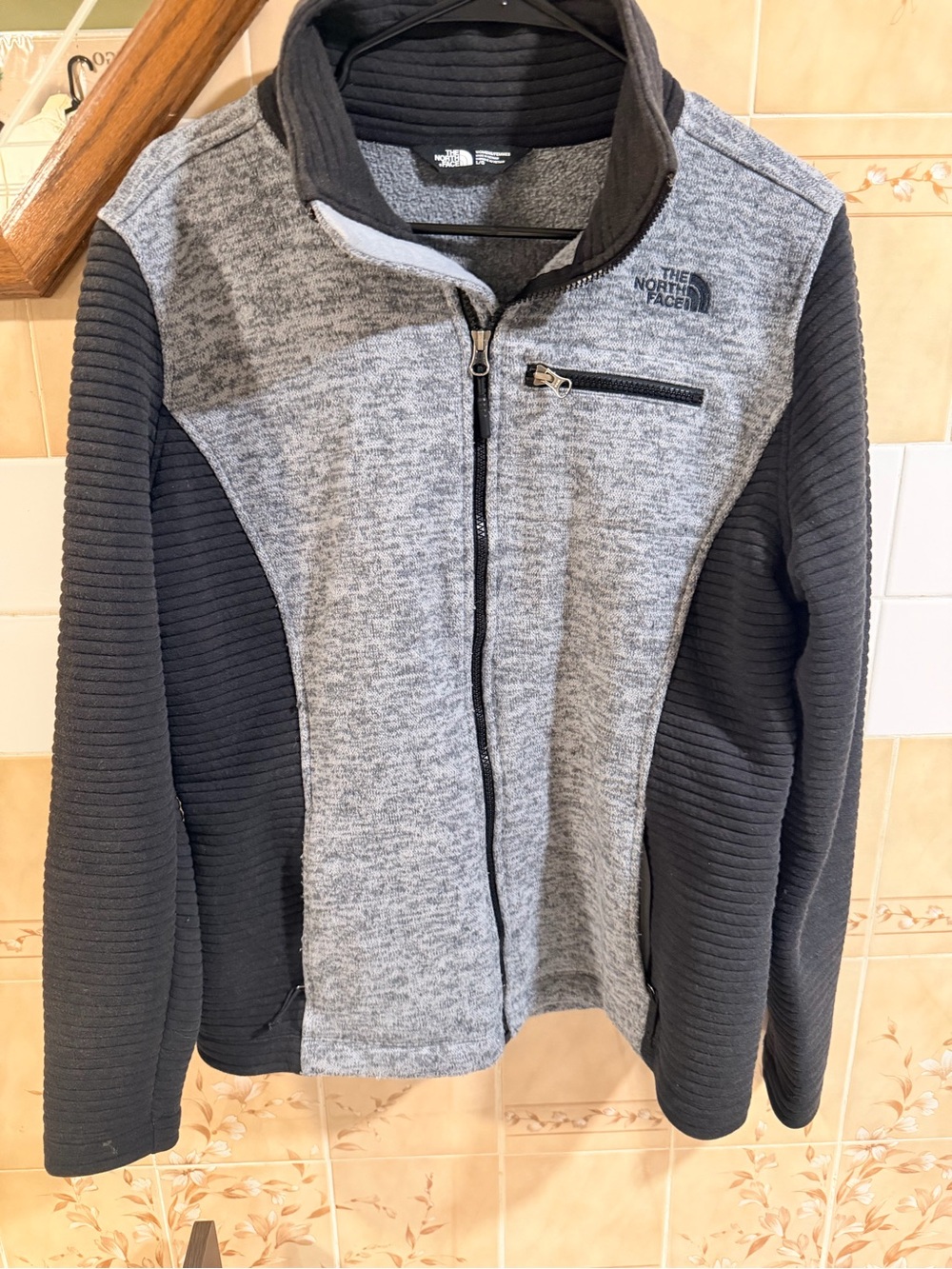 The North Face Grey and Black Full-Zip Women's Fleece Jacket